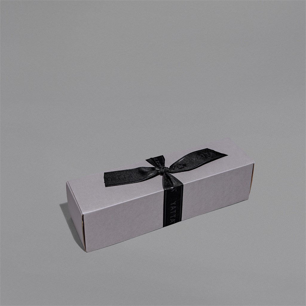 Yatta Subtly Stylish Hamper - Image 4